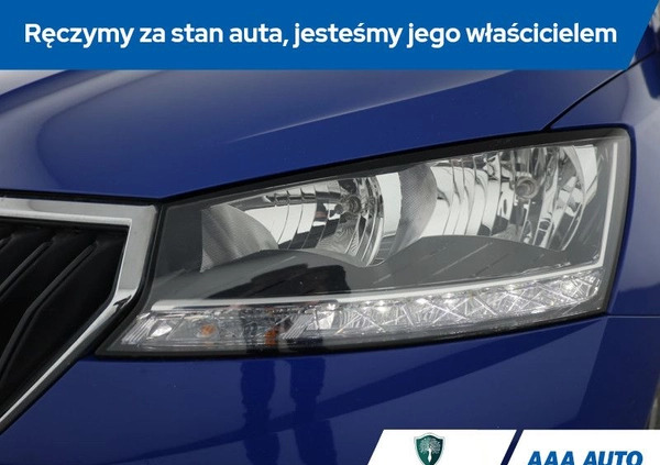 Skoda Fabia cena 37000 przebieg: 98937, rok produkcji 2018 z Dobrzyca małe 154